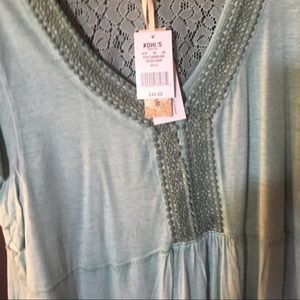 Kolhs top with tag two